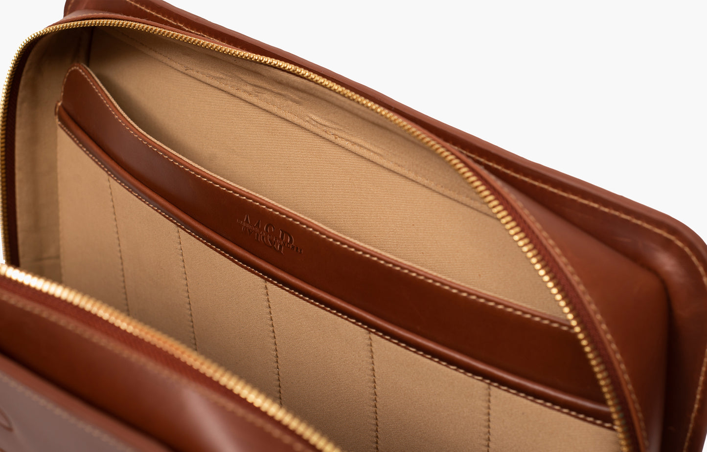 Nobleman XL Signature Brown (Fits Laptops up to 16")