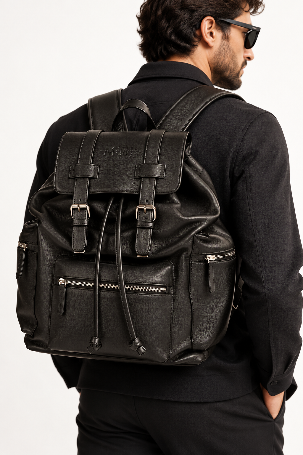 Voyageur Black Backpack